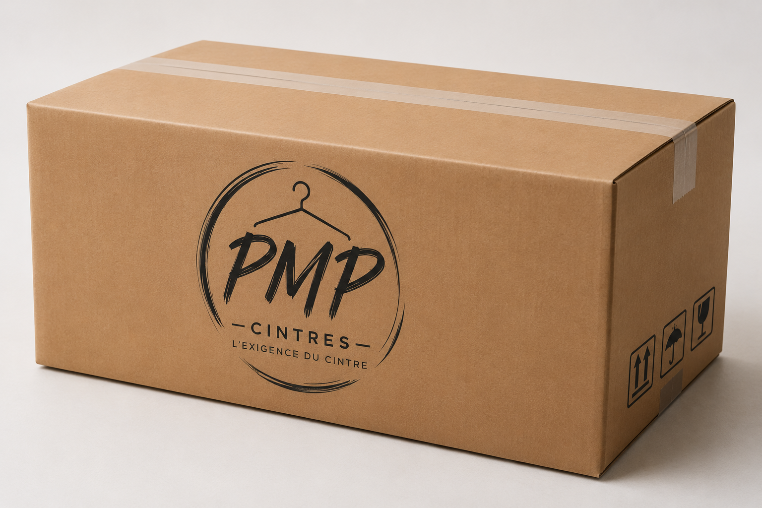 Lot en carton imprimé PMP Cintres